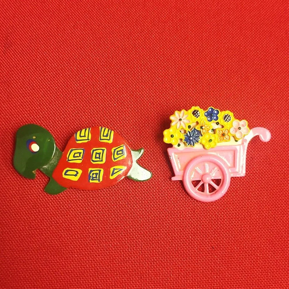 Vintage Turtle Flower Wheelbarrow Cart Pin Brooch